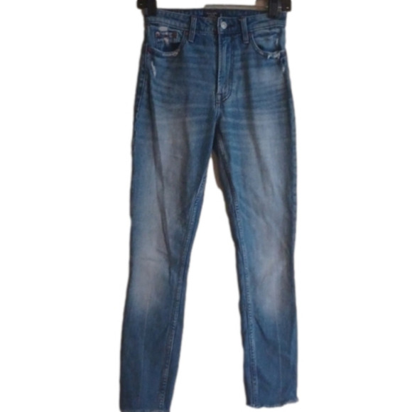 Abercrombie & Fitch jeans.  High-rise slim, light wash.Back to school !! - Picture 1 of 10